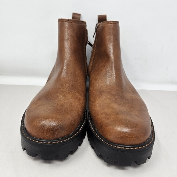Zodiac Shiloh Cognac Faux Leather Bootie Womens Sz 8.5M Lug Sole Causal Comfort - Picture 2 of 11
